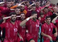 ΑΕΚ: Τούρκος αθλητής της “Ένωσης” χαιρέτησε στρατιωτικά