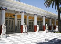 Εικόνες ντροπής από το Αχίλλειον – Σε άθλια κατάσταση το «κόσμημα» της Κέρκυρας Εικόνες ντροπής από το Αχίλλειον – Σε άθλια κατάσταση το «κόσμημα» της Κέρκυρας