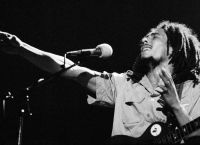 Μπομπ Μάρλεϊ: Η μέρα που ο “Θεός” της reggae κατάλαβε ότι είναι άνθρωπος Μπομπ Μάρλεϊ: Η μέρα που ο “Θεός” της reggae κατάλαβε ότι είναι άνθρωπος