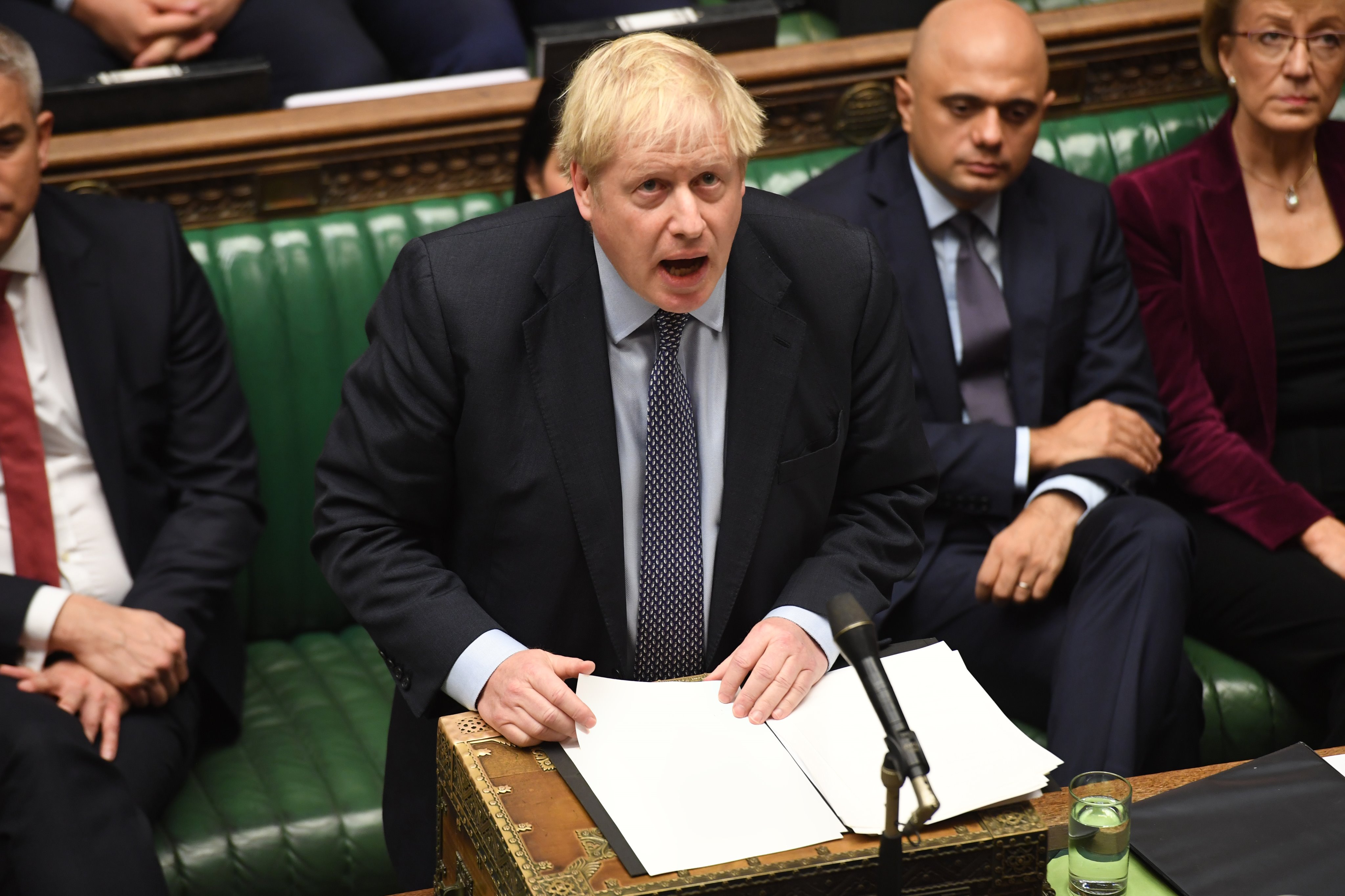Brexit: Νέα ήττα του Τζόνσον – Oι βουλευτές υπερψήφισαν την τροπολογία Λέτουιν
