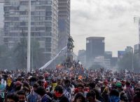 Χιλή: Συνεχίζονται για 11η ημέρα οι κινητοποιήσεις στο Σαντιάγο και σε άλλες πόλεις
