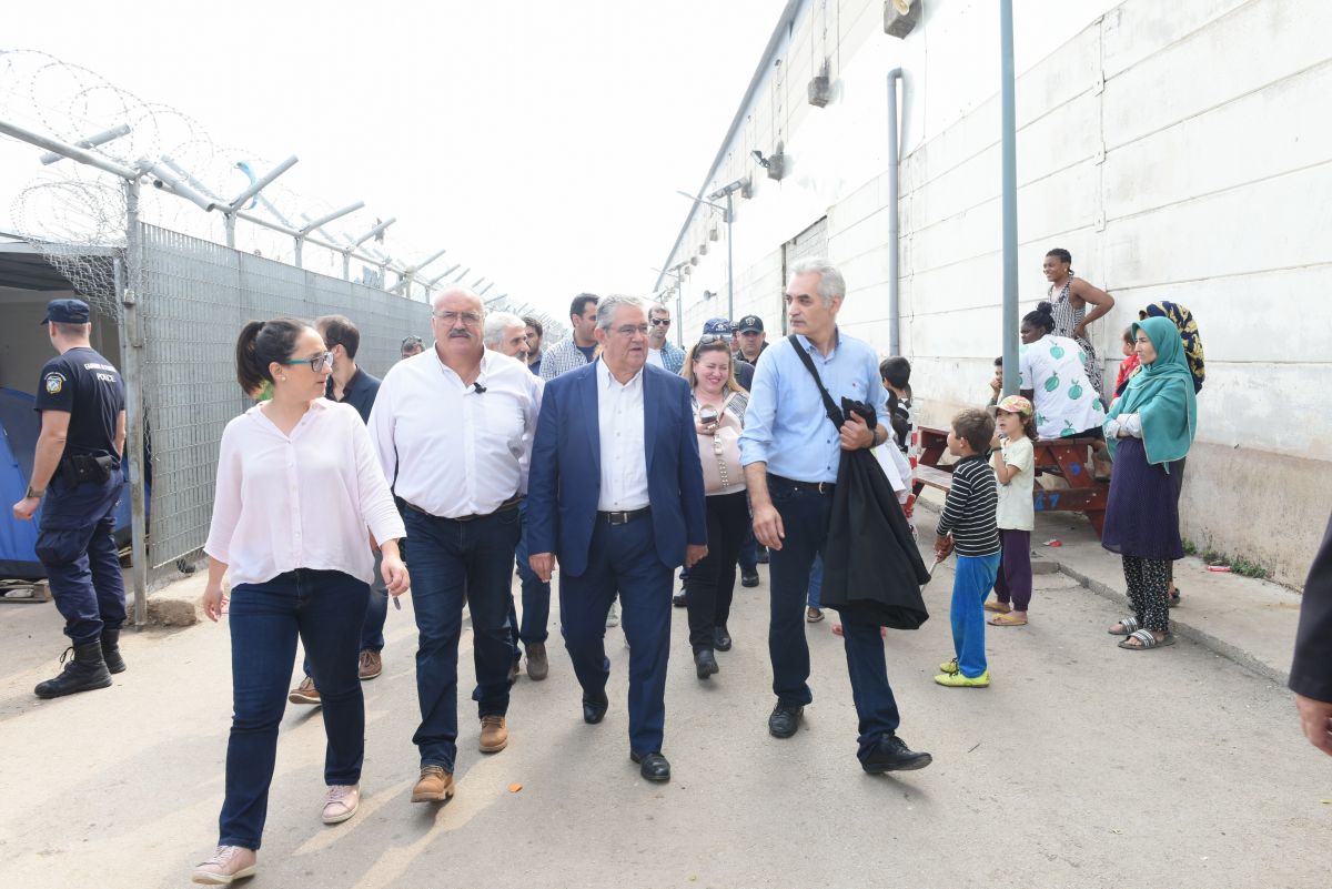 Δημήτρης Κουτσούμπας: Επιβάλλεται να υλοποιηθεί αμέσως η πρόταση του ΚΚΕ για πρόσφυγες και μετανάστες