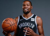 Μπαρτσελόνα: Ετοίμασε φανέλα στον Κέβιν Ντουράντ και τον περιμένει στη Βαρκελώνη