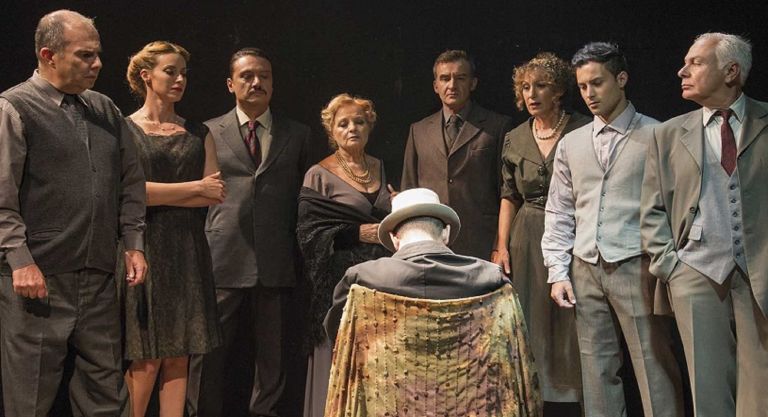 Απρόσκλητος Επισκέπτης: Έρχεται στο θέατρο Ελιάρτ