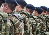 Σε αναβρασμό οι επαγγελματίες οπλίτες στον Ελληνικό στρατό
