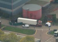 Βρετανία: Φρίκη στο Έσσεξ – Βρέθηκαν 39 πτώματα μέσα σε νταλίκα