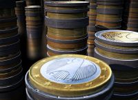 ΗΠΑ: Συνεχίζει τον εμπορικό “πόλεμο” με την Ευρωπαϊκή Ένωση