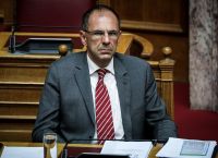 Γιώργος Γεραπετρίτης: Η κυβέρνηση προχωρά σε σημαντικές μειώσεις φόρων για το 2020 Γιώργος Γεραπετρίτης: Η κυβέρνηση προχωρά σε σημαντικές μειώσεις φόρων για το 2020