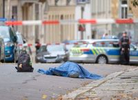 Γερμανία: Ακροδεξιά τα κίνητρα του δράστη της επίθεσης στη συναγωγή Γερμανία: Ακροδεξιά τα κίνητρα του δράστη της επίθεσης στη συναγωγή