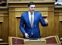 Ρουβίκωνας: Μέλη του έκαναν παρέμβαση στο γραφείο του Βασίλη Κικίλια Ρουβίκωνας: Μέλη του έκαναν παρέμβαση στο γραφείο του Βασίλη Κικίλια