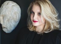 Σοφία Κοκοσαλάκη: Έφυγε από τη ζωή η γνωστή σχεδιάστρια μόδας Σοφία Κοκοσαλάκη: Έφυγε από τη ζωή η γνωστή σχεδιάστρια μόδας