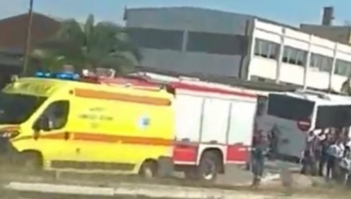 Θεσσαλονίκη: Δεκάδες τραυματίες σε ατύχημα με λεωφορείο των ΚΤΕΛ