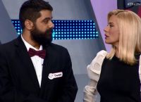 Όταν η Ζέτα Μακρυπούλια συνάντησε τις “Μύγες”