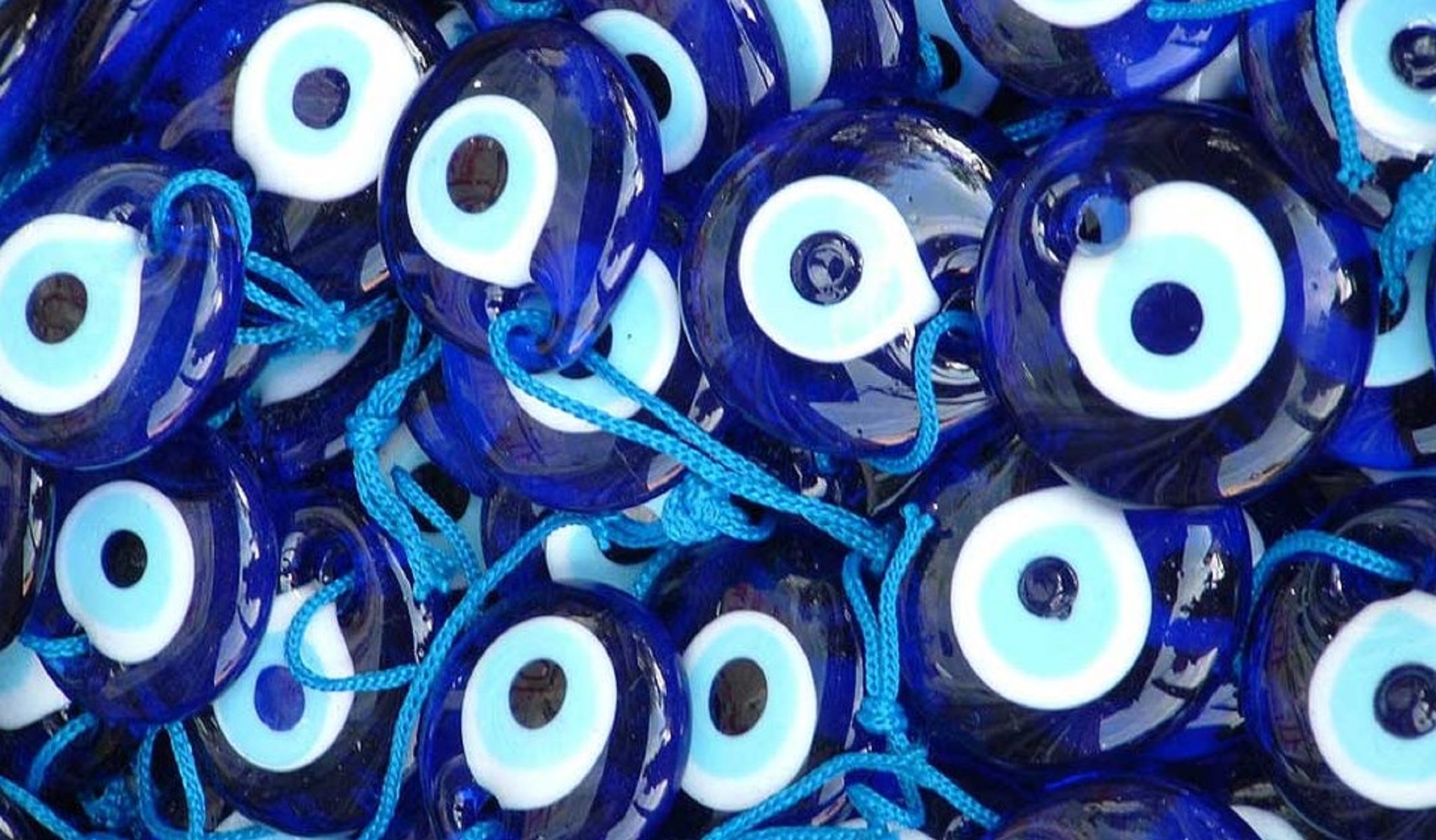 Έρευνα: Το “κακό μάτι” φταίει για τις αρρώστιες, λένε οι Έλληνες