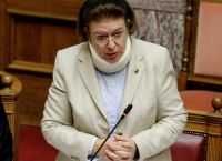 Λίνα Μενδώνη: Τροχαίο ατύχημα για την υπουργό Πολιτισμού