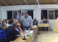 Μεσολόγγι: Απίστευτες εκφράσεις στο δημοτικό συμβούλιο – «Τι λες μωρέ μπανιέρα;»