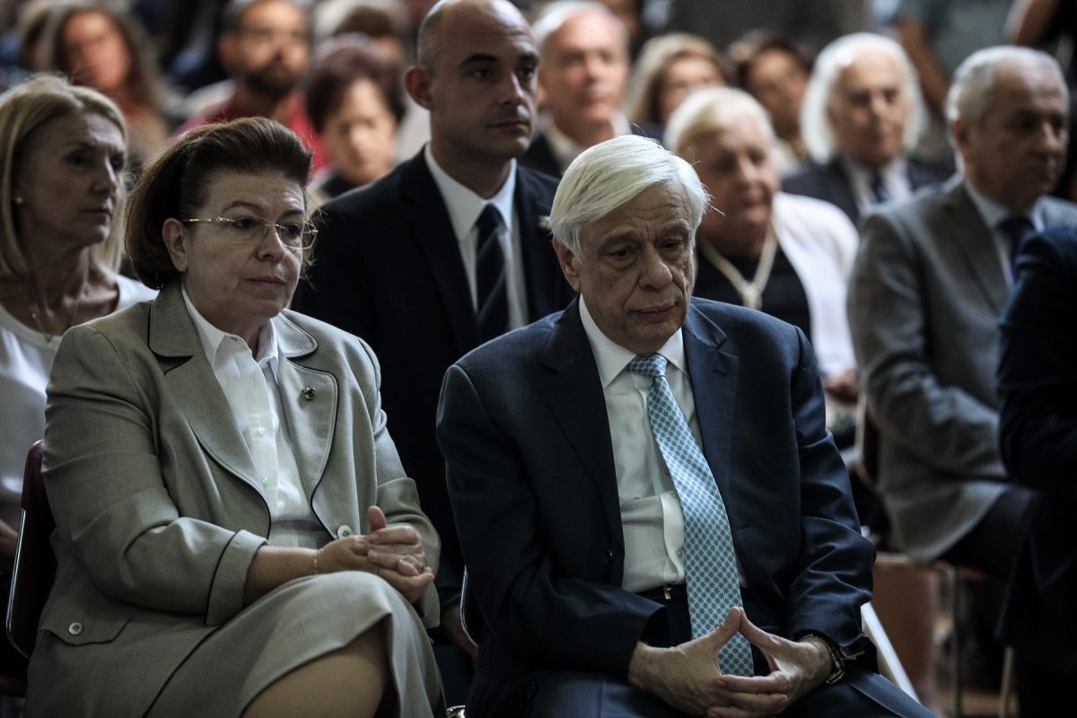 Προκόπης Παυλόπουλος: Έδωσε το “παρών” στα εγκαίνια της Αίθουσας Μαρτίνου στο Μουσείο της Φιλοσοφικής Σχολής