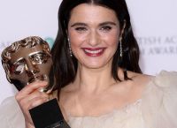 Ρέιτσελ Βάις: Θα υποδυθεί την Ελίζαμπεθ Τέιλορ