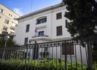 Ύποπτη βαλίτσα στην πρεσβεία της Σερβίας