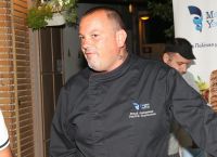 Δημήτρης Σκαρμούτσος: «Δεν πρόκειται να γίνεις μάγειρας μέσα από μια εκπομπή»