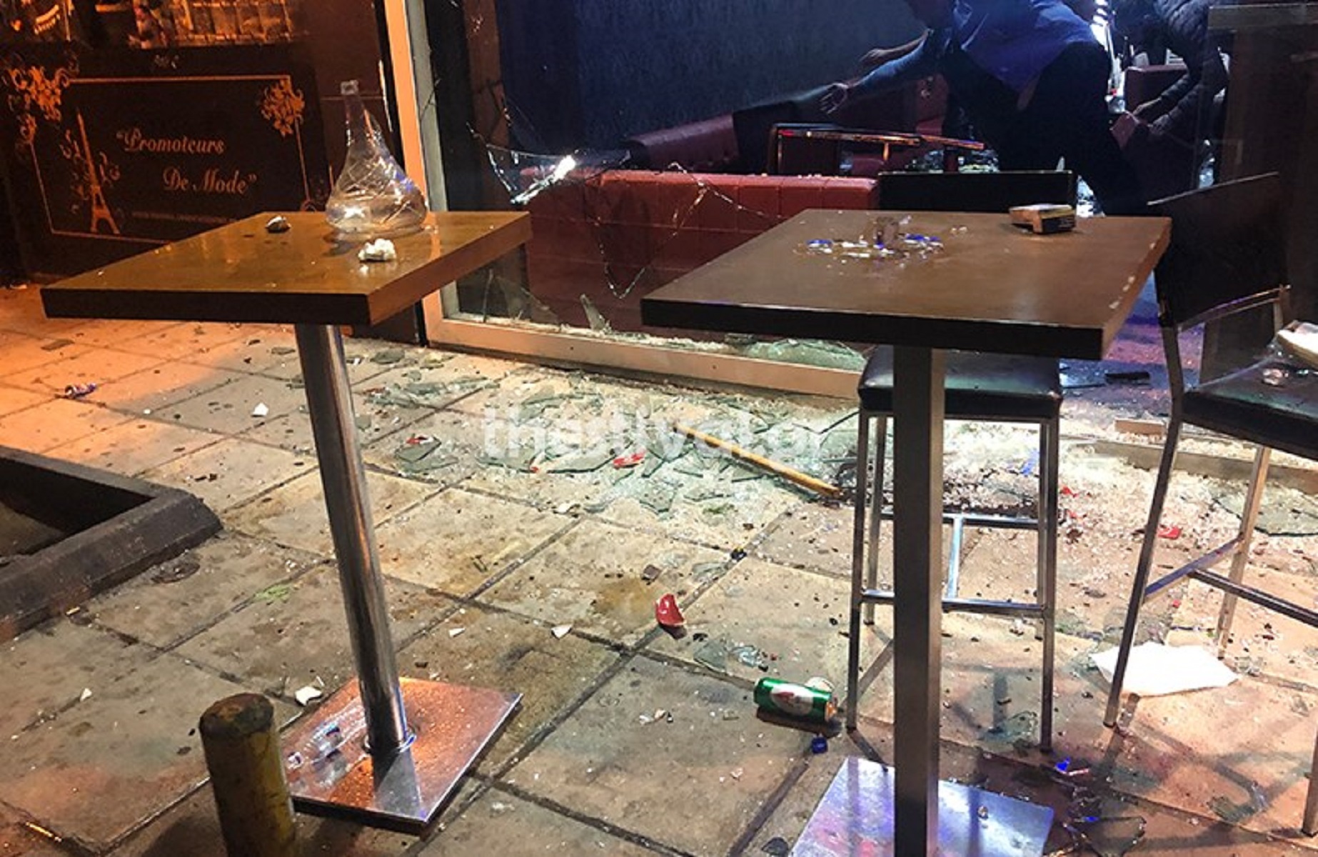 Θεσσαλονίκη: Πακιστανοί μπήκαν με ρόπαλα και διέλυσαν μπαρ Κούρδων (vid)