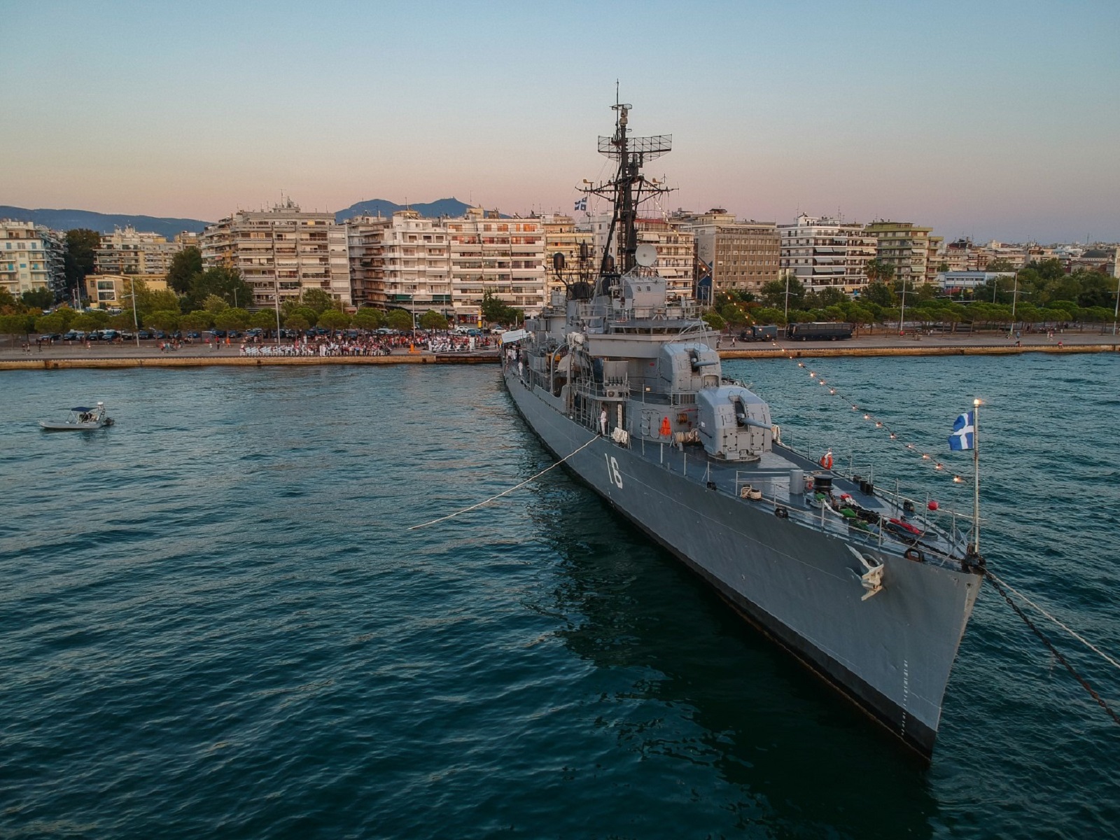Θεσσαλονίκη: Ρεκόρ επισκεψιμότητας για το ιστορικό πλοίο “Βέλος” την 28η Οκτωβρίου