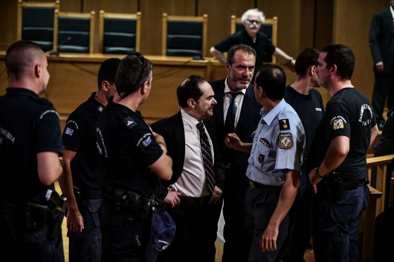 Δίκη Χρυσής Αυγής: Ένταση κατά την απολογία του πρώην βουλευτή Νίκου Μίχου