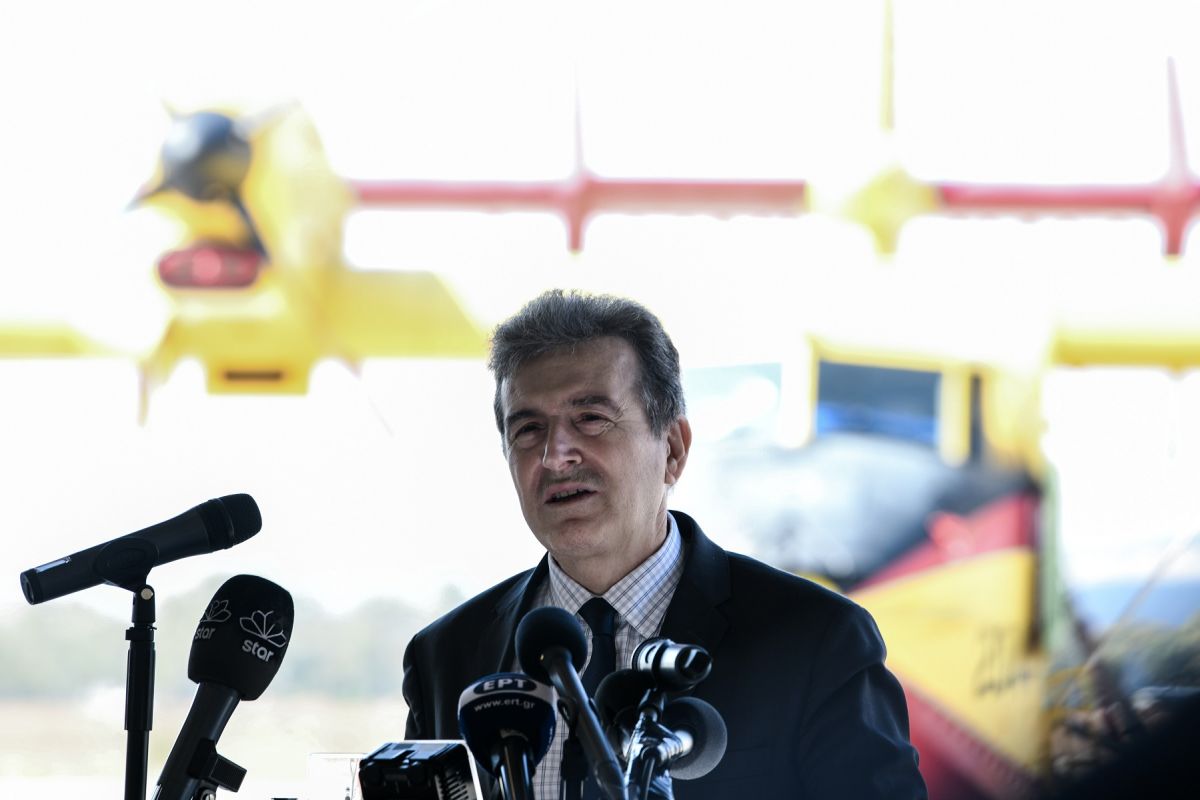 Μιχάλης Χρυσοχοΐδης Θεσσαλονίκη: Αποφύγετε τις άσκοπες μετακινήσεις