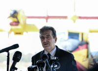 Χρυσοχοΐδης για ΚΚΕ: Δεν υπήρξε «όργιo αστυνομικής βίας» – Ξεπέρασαν τα όρια με παραπλανητικά sms Χρυσοχοΐδης για ΚΚΕ: Δεν υπήρξε «όργιo αστυνομικής βίας» – Ξεπέρασαν τα όρια με παραπλανητικά sms