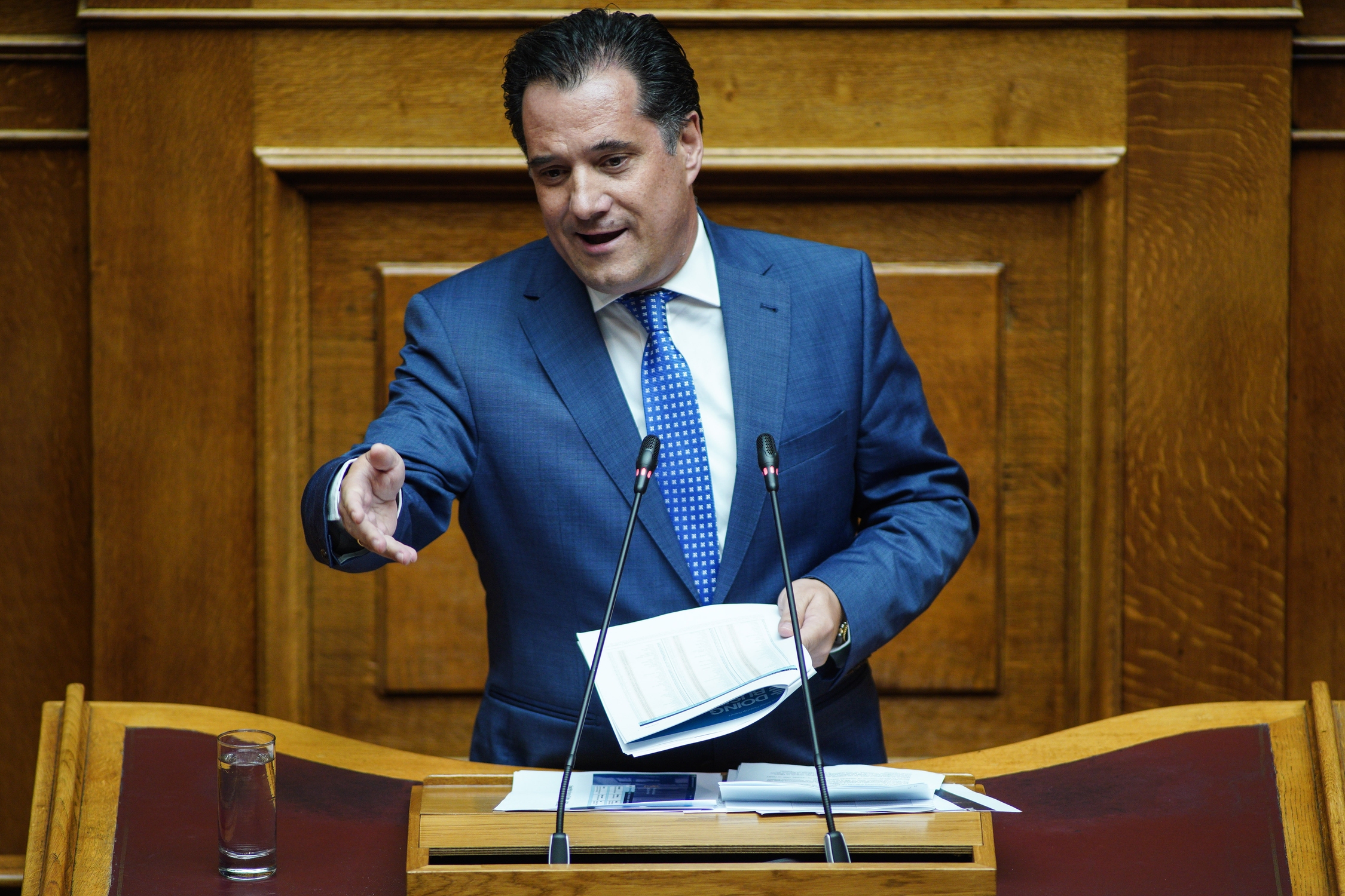 Άδωνις Γεωργιάδης: Κάθε πλεόνασμα να περνά κυρίως στους φορολογικούς συντελεστές