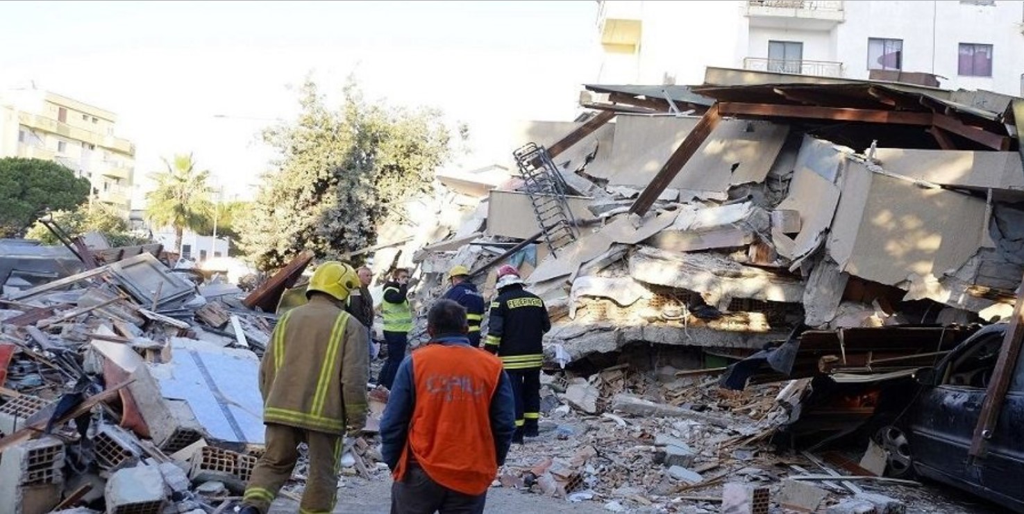 Αυξάνεται και άλλο  ο αριθμός των νεκρών από το φονικό σεισμό στην Αλβανία [pics&vids]