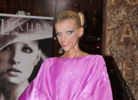 Νανά Καραγιάννη: Η μητέρα της «σπάει» τη σιωπή της και μιλάει για την διαθήκη