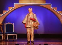 Έρρικα Μπρόγιερ: Σπάνια τηλεοπτική εμφάνιση για την αγαπημένη ηθοποιό