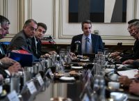 Κυριάκος Μητσοτάκης προς τους περιφερειάρχες: Δείξτε αλληλεγγύη στα νησιά