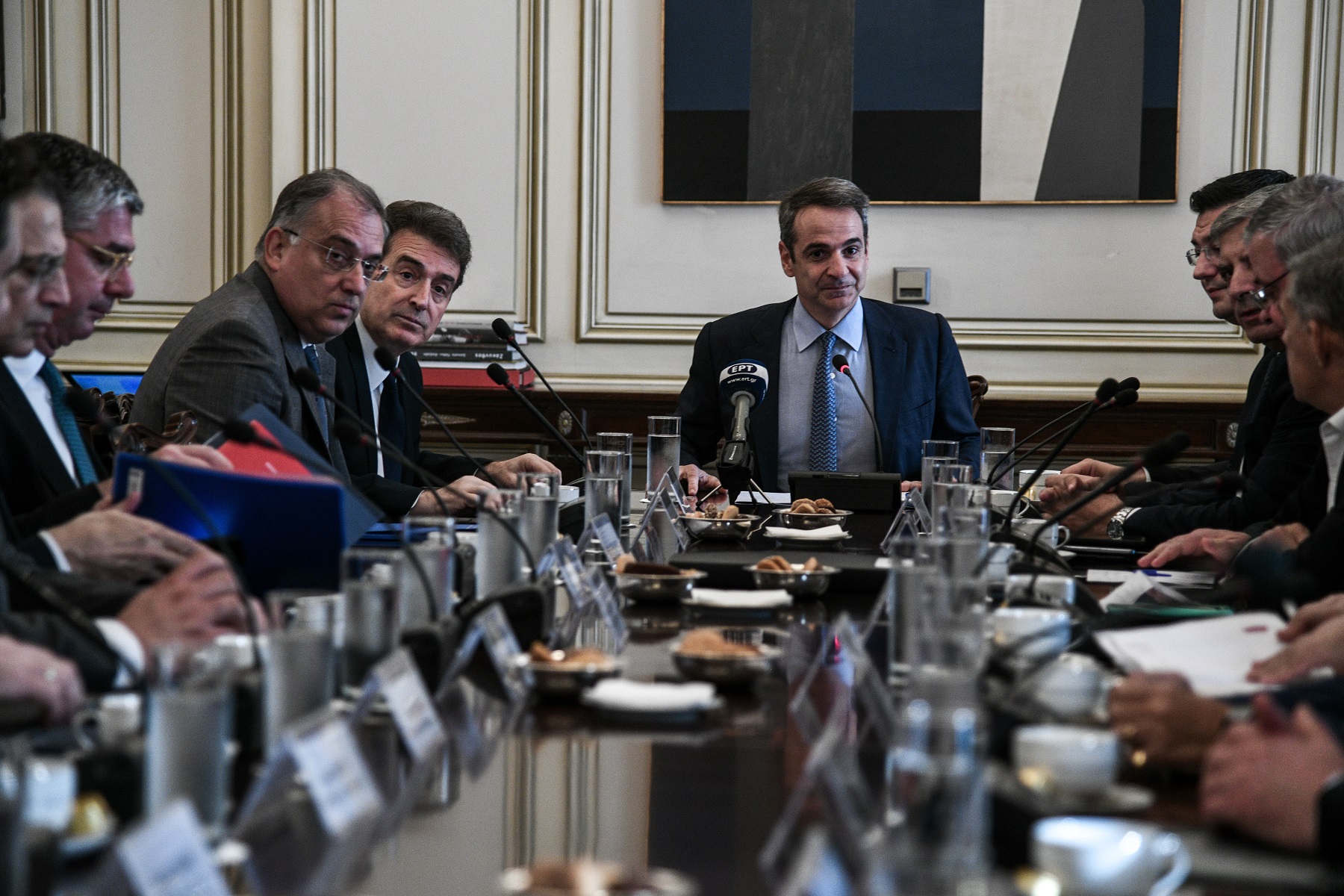 Κυριάκος Μητσοτάκης προς τους περιφερειάρχες: Δείξτε αλληλεγγύη στα νησιά
