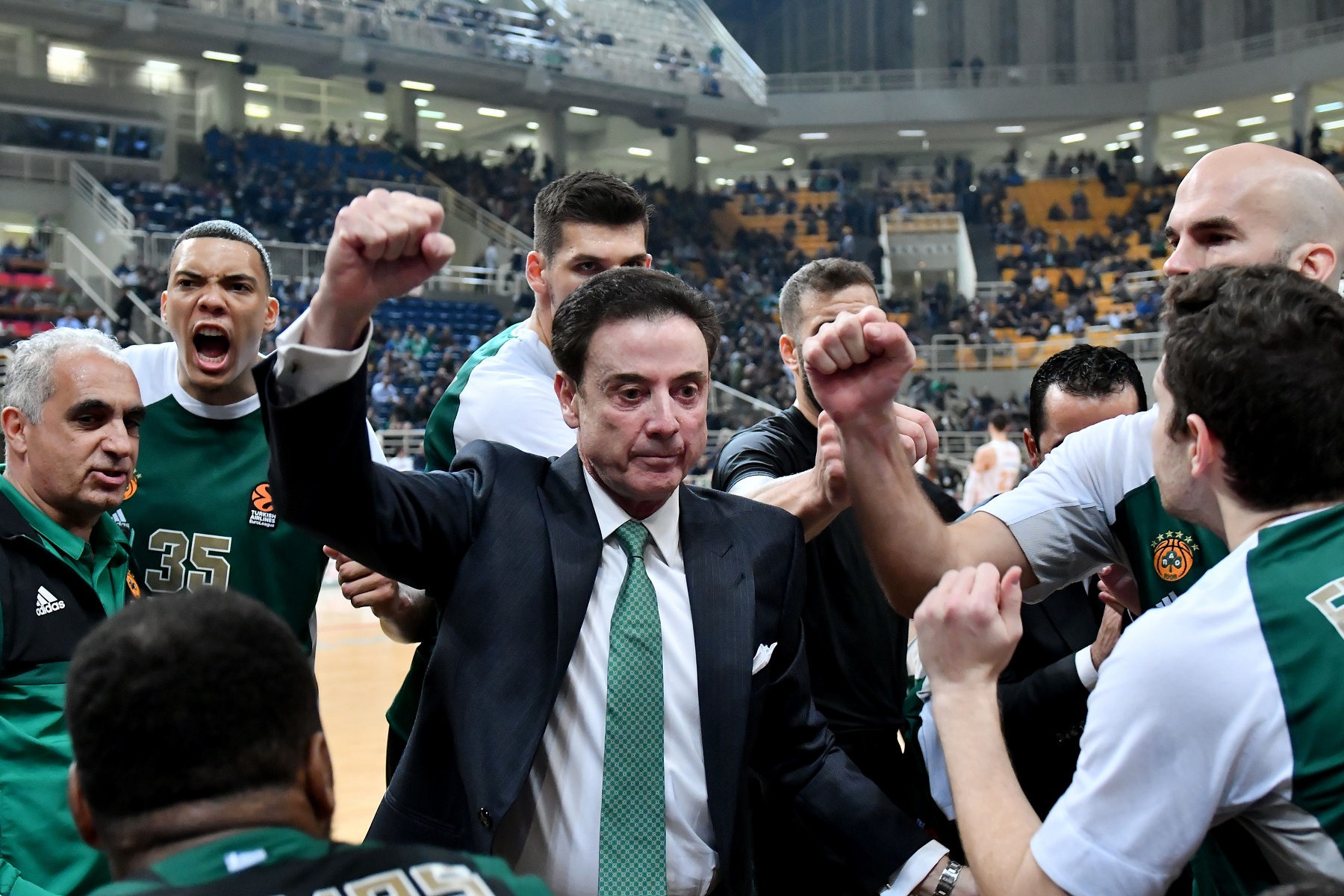 Παναθηναϊκός – Μπασκόνια 100-68