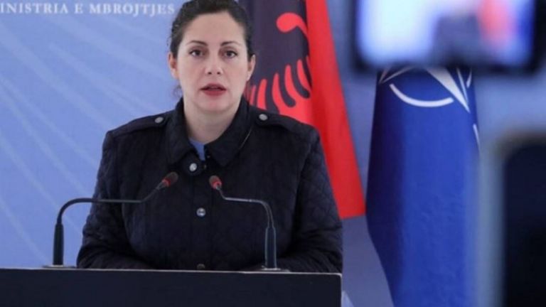 Σεισμός στην Αλβανία: Έβαλε τα κλάματα η υπουργός Άμυνας [vid]