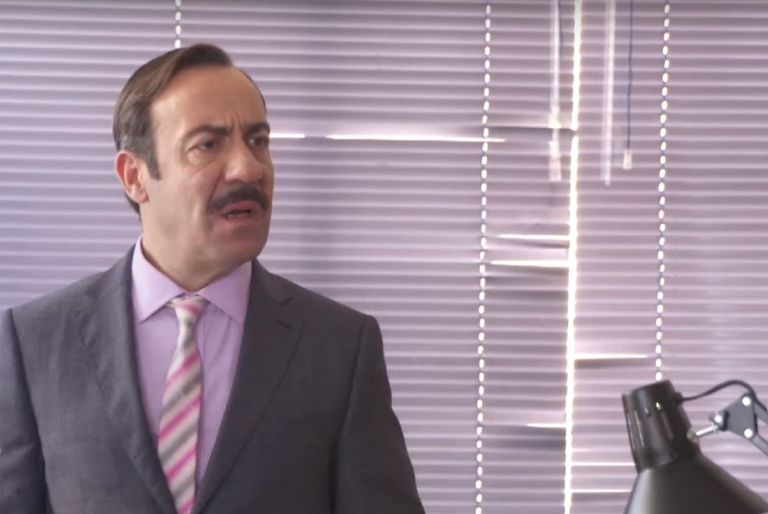 Αν ήμουν πλούσιος: O Σωτήρης καυγαδίζει άγρια με τον Βρανά μόλις τον βλέπει να φιλάει τη Χριστίνα