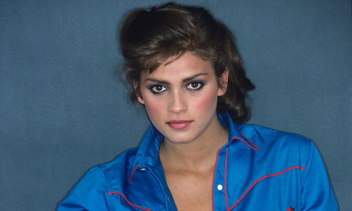 Τζία Καράντζι: Η ομορφότερη γυναίκα των 80’s που κατέστρεψε τον εαυτό της