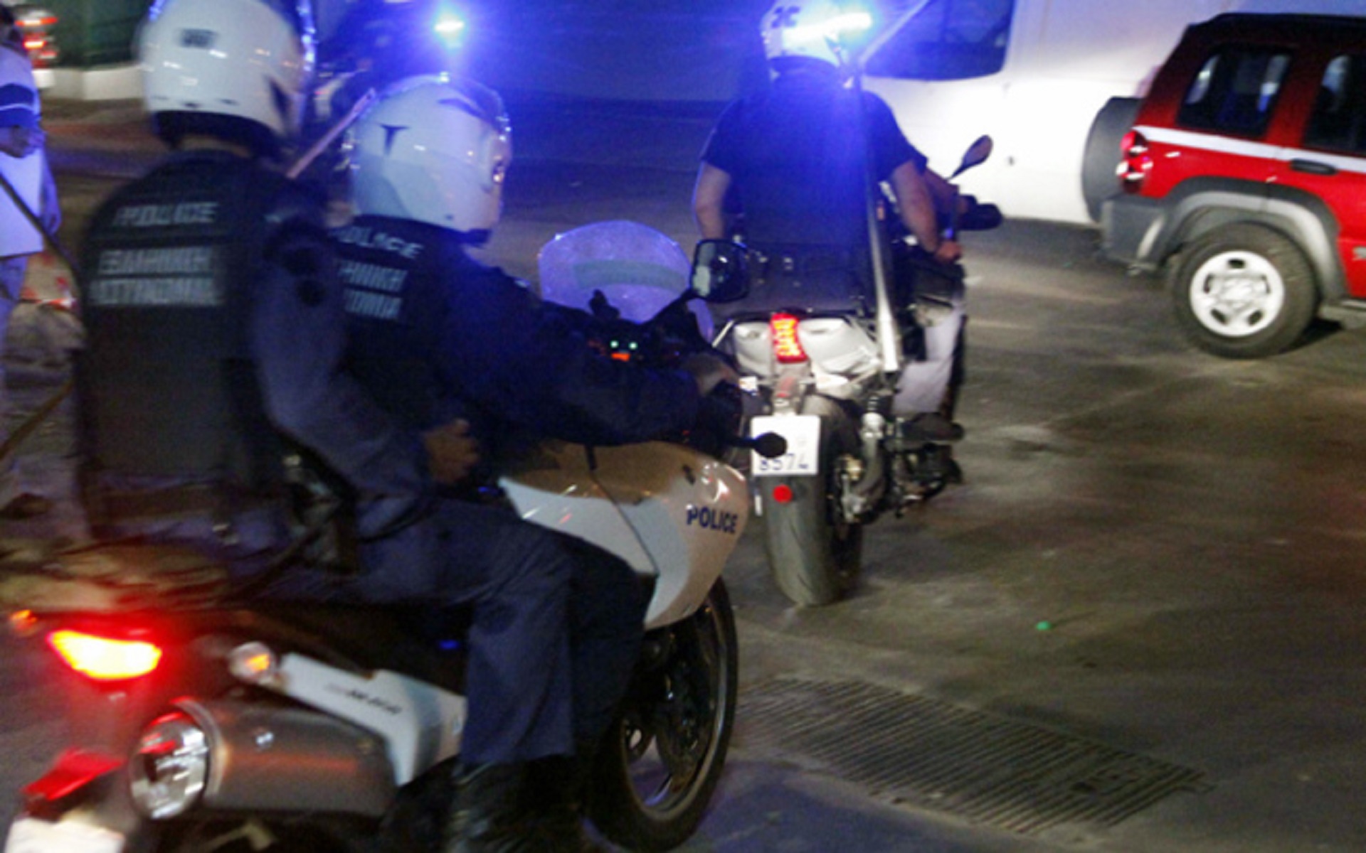 Αρτέμιδα: Τροχαίο με τραυματίες άνδρες της ομάδας ΔΙΑΣ [pic]