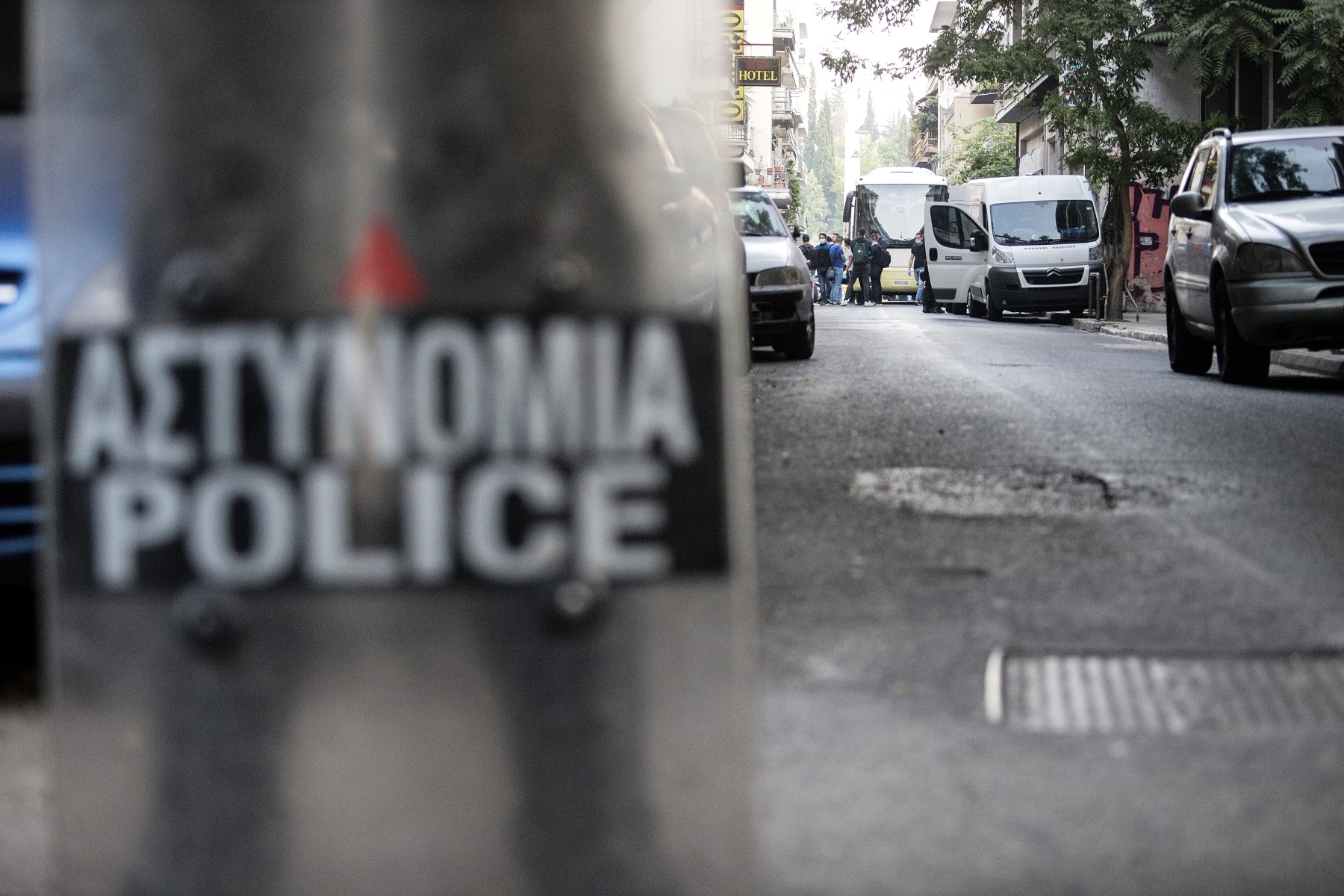 Εξάρχεια: Νέα επιχείρηση της αστυνομίας για εκκένωση κτιρίων