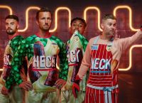 Ποιας ποδοσφαιρικής ομάδας η εμφάνιση έχει λουκάνικα, πουρέ και αρακά;