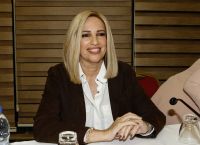 Φώφη Γεννηματά: Αγωνιζόμαστε ενωμένοι για να κάνουμε την παράταξη ξανά ισχυρή Φώφη Γεννηματά: Αγωνιζόμαστε ενωμένοι για να κάνουμε την παράταξη ξανά ισχυρή