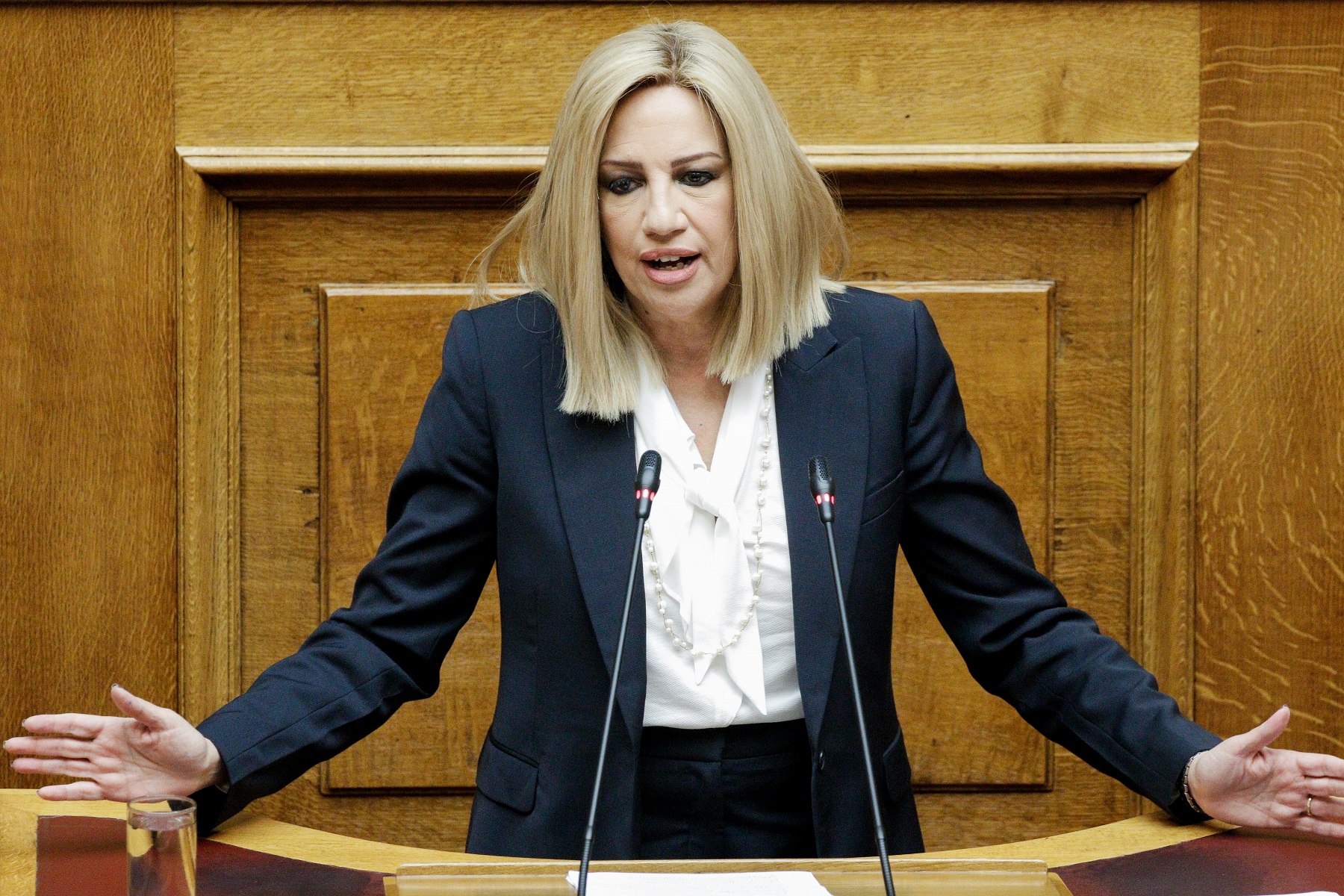 Φώφη Γεννηματά πανελλήνιες κορωνοϊός: «Να αποφασιστεί τώρα η μείωση της ύλης των πανελλαδικών»