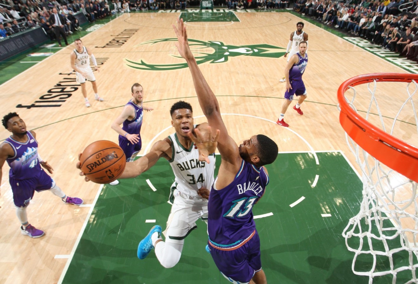 NBA: Show Αντετοκούνμπο με 50άρα – Όγδοη σερί νίκη για Μπακς [vid]