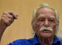 Μανώλης Γλέζος: Ιατρικό ανακοινωθέν για την κατάσταση της υγείας του