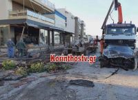 Λουτράκι: Αυτοκίνητο κατέστρεψε τρία καταστήματα – Σώος ο οδηγός