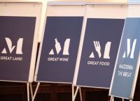 Logo χωρίς λόγο