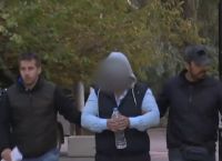 Μέγαρα: “Γινόταν βίαιος, έπαιρνε και χάπια” λέει η γυναίκα του δράστη