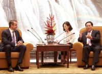Κυριάκος Μητσοτάκης: Συναντήθηκε με τον Li Qiang